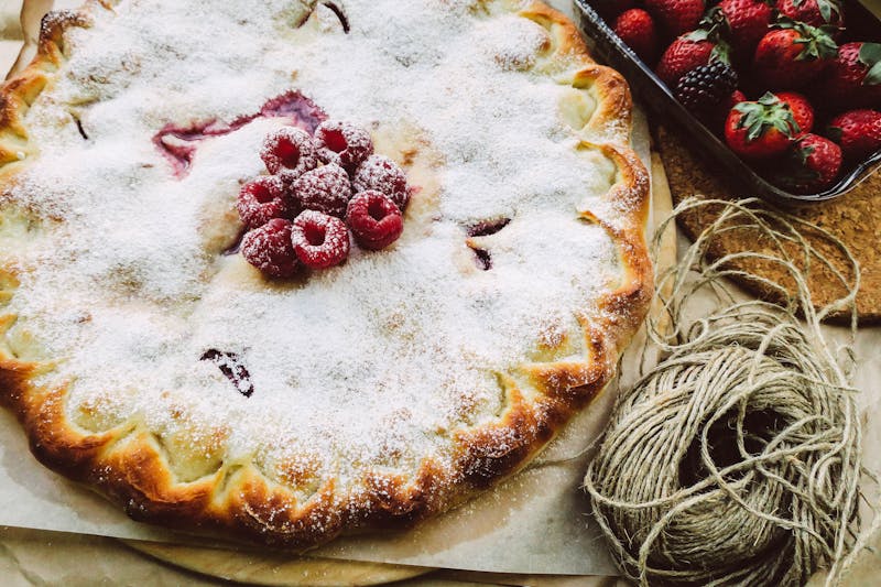 Nutella dessert pizza with strawberries and powdered sugar